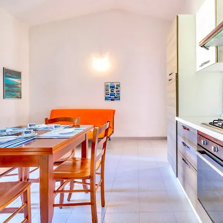 Iss Travel, In Via Torino - 800 M From La Cinta 3* San Teodoro (Sardinia)