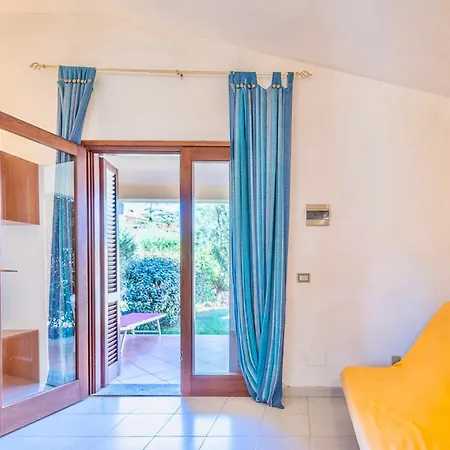 Iss Travel, In Via Torino - 800 M From La Cinta San Teodoro (Sardinia)