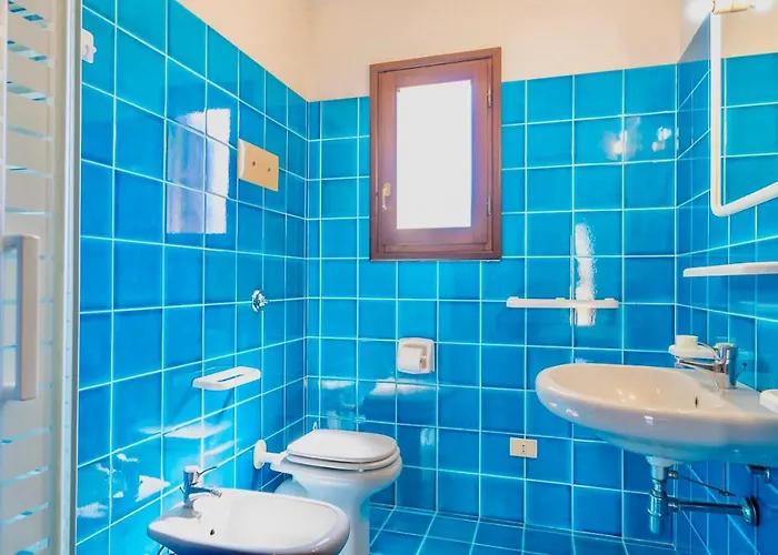 Aparthotel Iss Travel, In Via Torino - 800 M From La Cinta